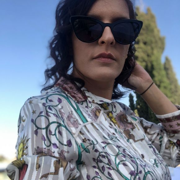 Meet your Posher, Revital - Picture 1 of 1